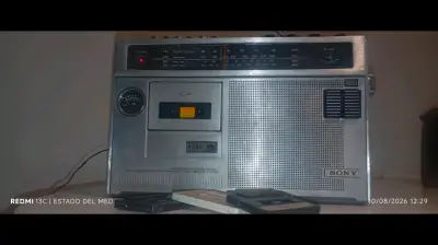 Radio cassette vintage Sony CF-470S - miniatura 5