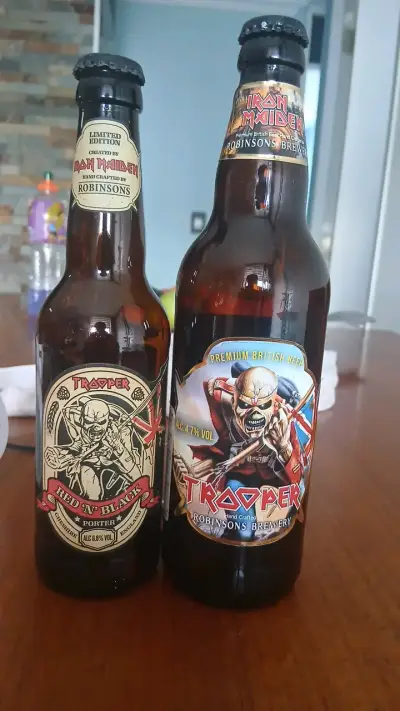 Pack de cervezas Iron Maiden Trooper - miniatura 2