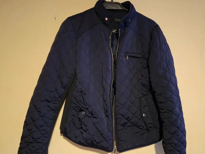 Chaqueta acolchada azul para mujer Zara L