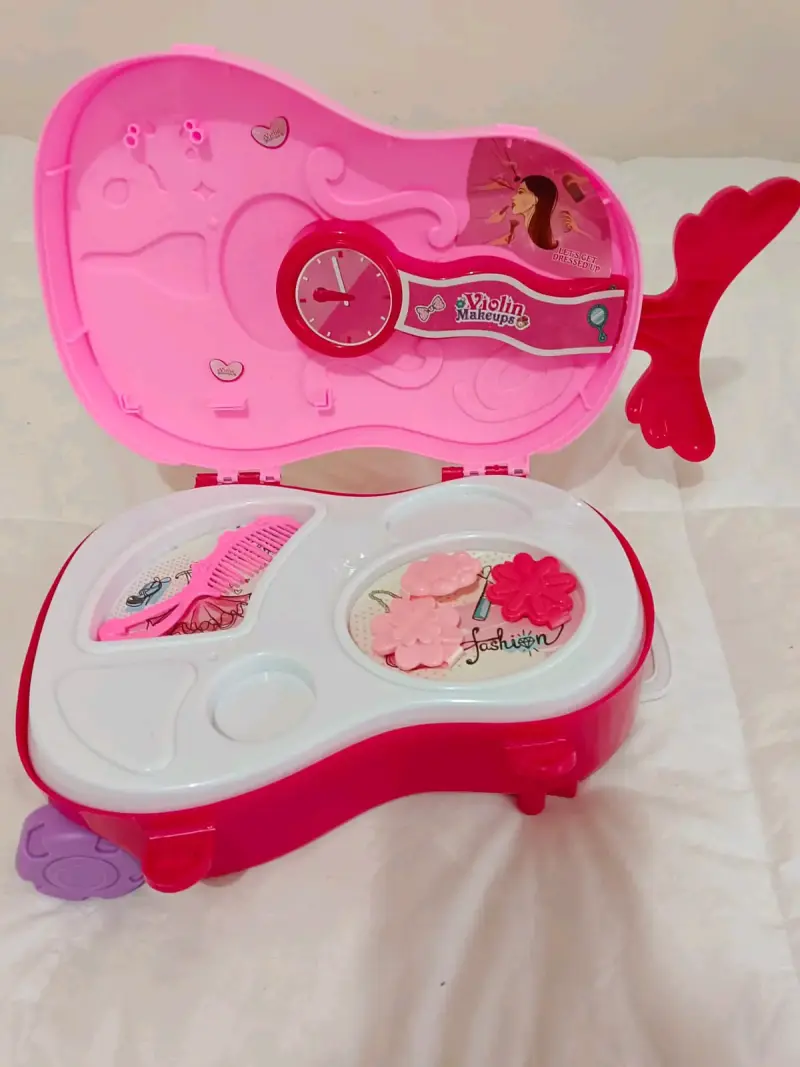Set de maquillaje infantil en maletín rosa - 2