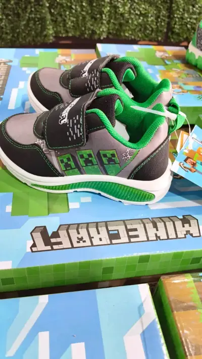 Zapatillas infantiles Lightyear y Minecraft - miniatura 4