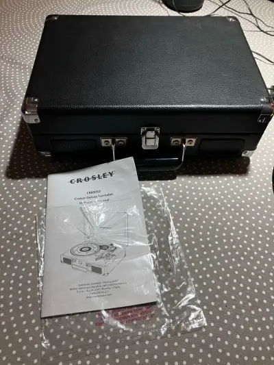 Tocadiscos portátil Crosley Cruiser Deluxe 3 velocidades - miniatura 2
