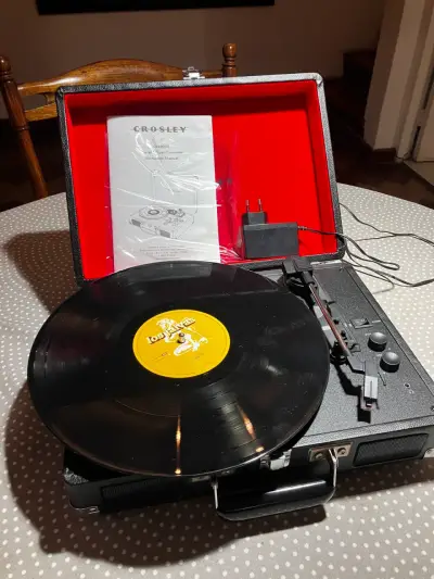Tocadiscos portátil Crosley Cruiser Deluxe 3 velocidades - miniatura 3