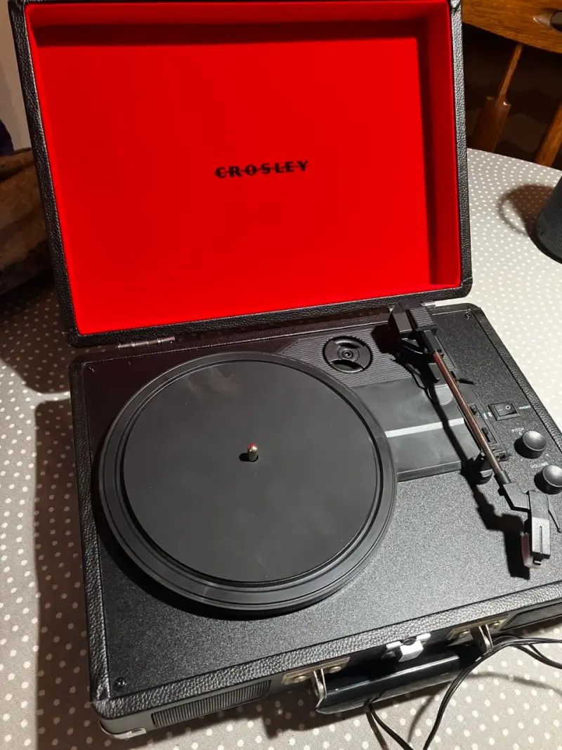 Tocadiscos portátil Crosley Cruiser Deluxe 3 velocidades - 4