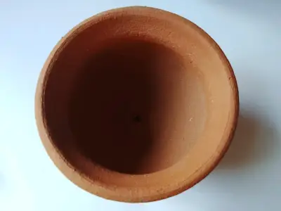 Macetero de greda artesanal a pedido - miniatura 2
