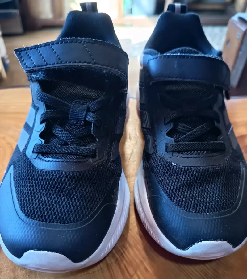 Zapatillas deportivas adidas con velcro - 3