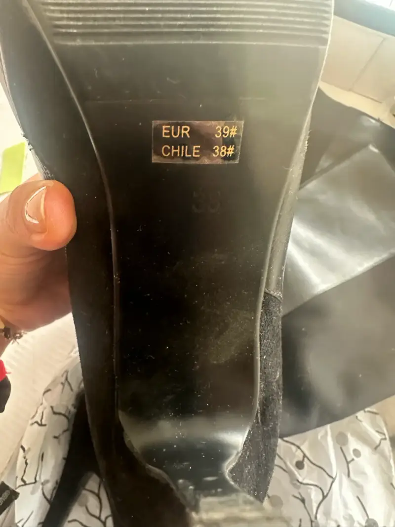 Botas de cuero negras con tacón alto - 3