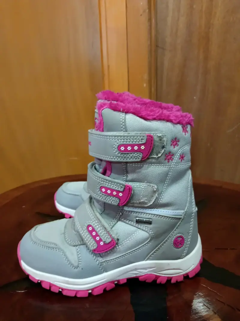 Botas de invierno para niños Bubblegummers grises y rosadas - 4