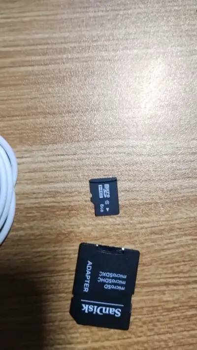 Reproductor MP3 Con audífonos y tarjeta 8gb - miniatura 3