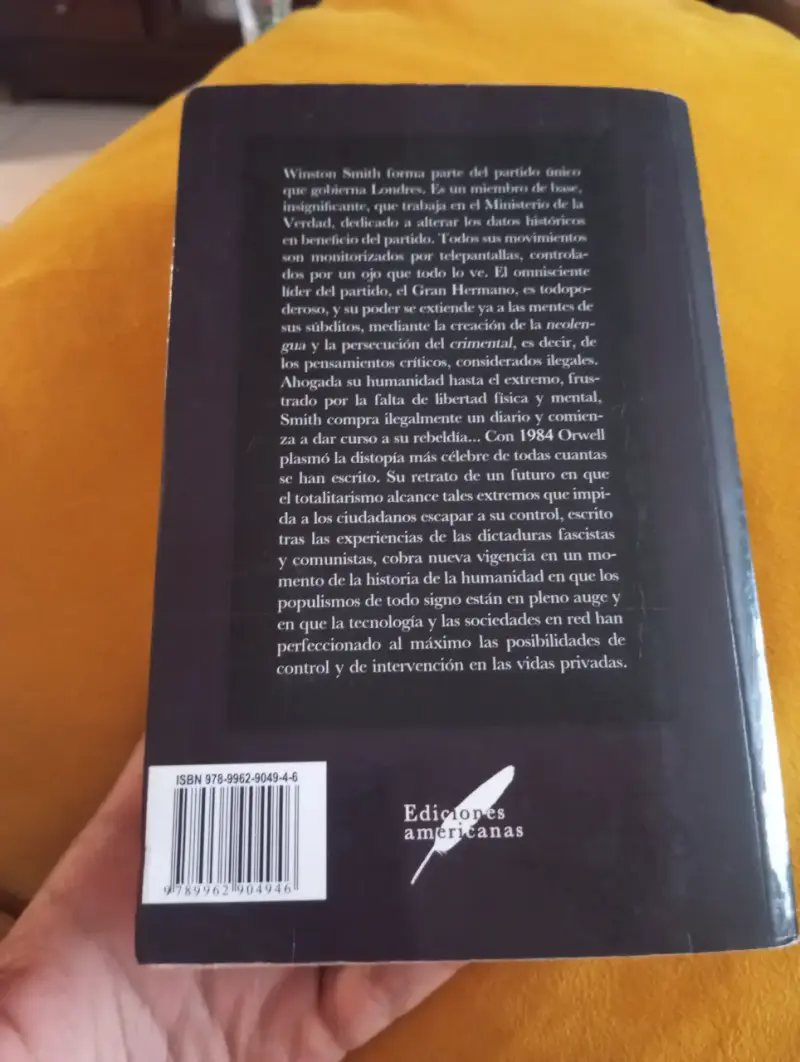Libro 1984 de George Orwell en buen estado - 2