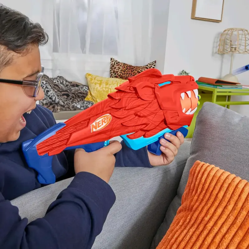 Lanzador Nerf Wild Lionfury con 16 dardos - 2