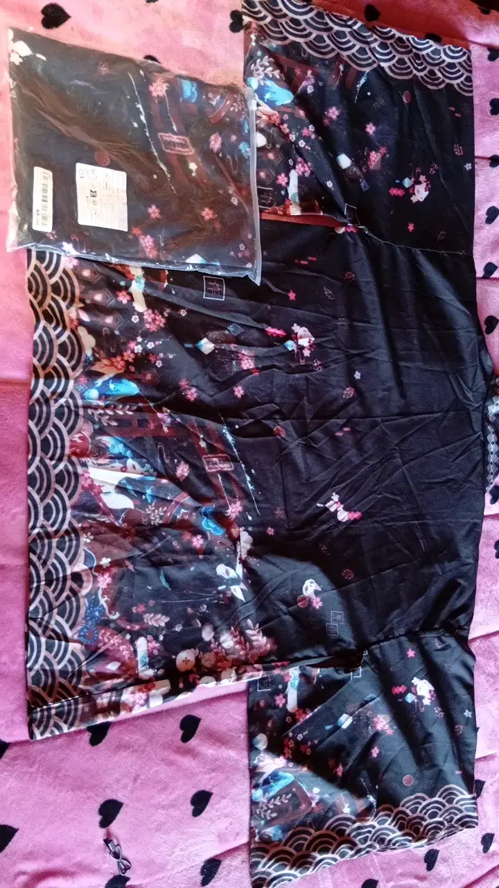 Kimono japonés con diseño floral - 3