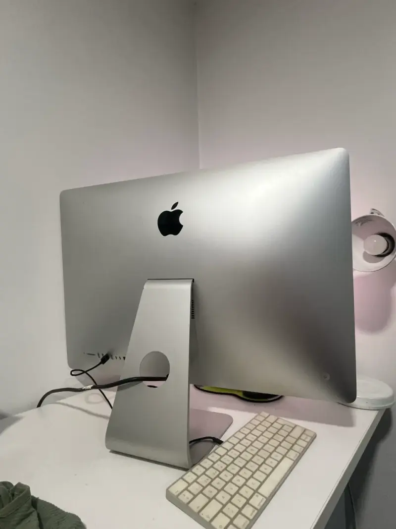IMAC 2017 27” Pantalla retina 5K con detalle - 5