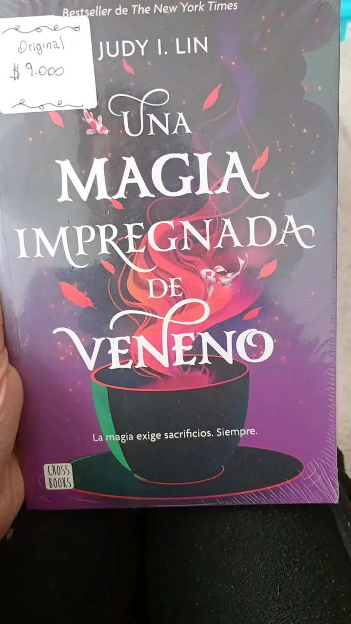 Libro Una Magia Impregnada de Veneno de Judy I. Lin - 1