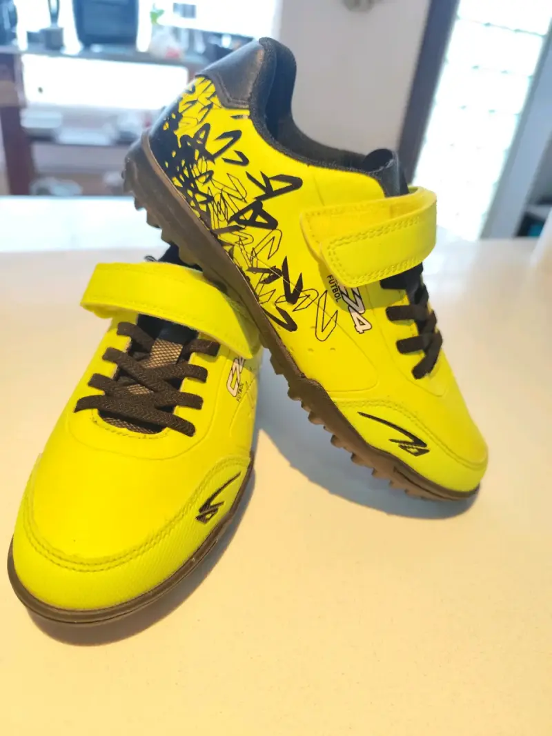 Zapatillas de fútbol para niños verde N'35