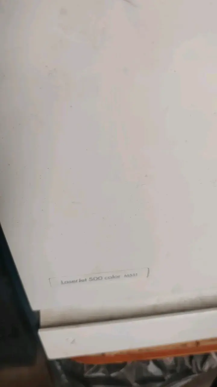 Impresora HP LaserJet 500 Color M551 usada - 2