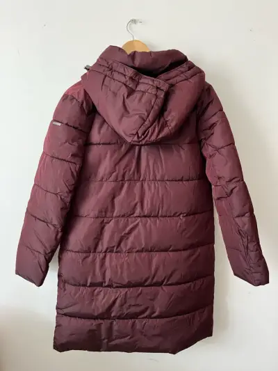 Parka larga acolchada burdeo para mujer - miniatura 2