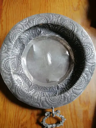 Bandeja de plata de 800 pesa un kilogramos - miniatura 1