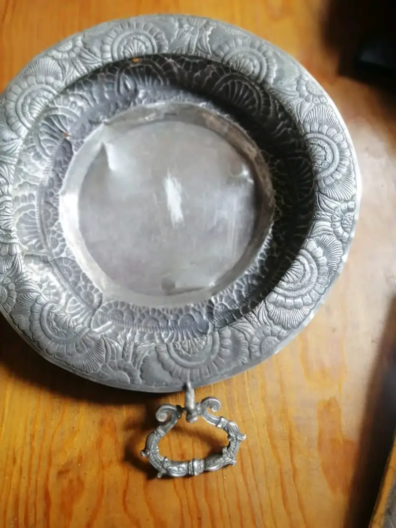 Bandeja de plata de 800 pesa un kilogramos - 2