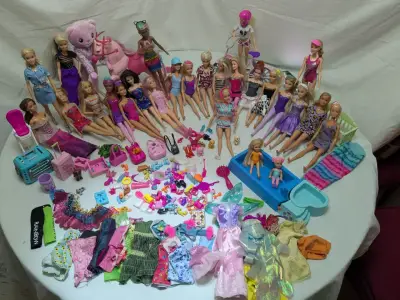 Barbies colección - miniatura 1