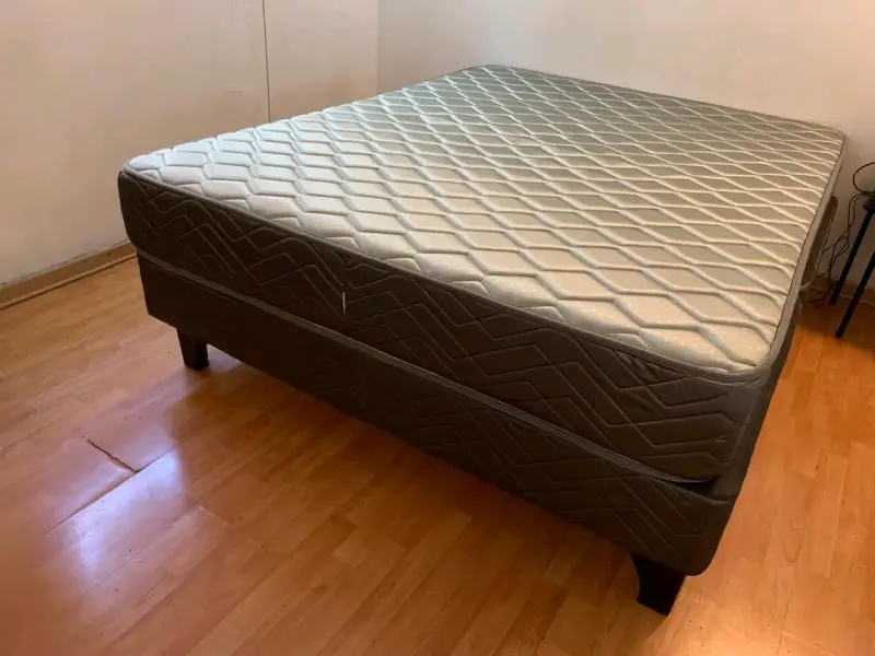 Cama europea de dos plazas completa - 3