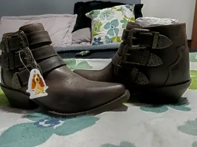 Botines de cuero marrón con hebillas para mujer - miniatura 1