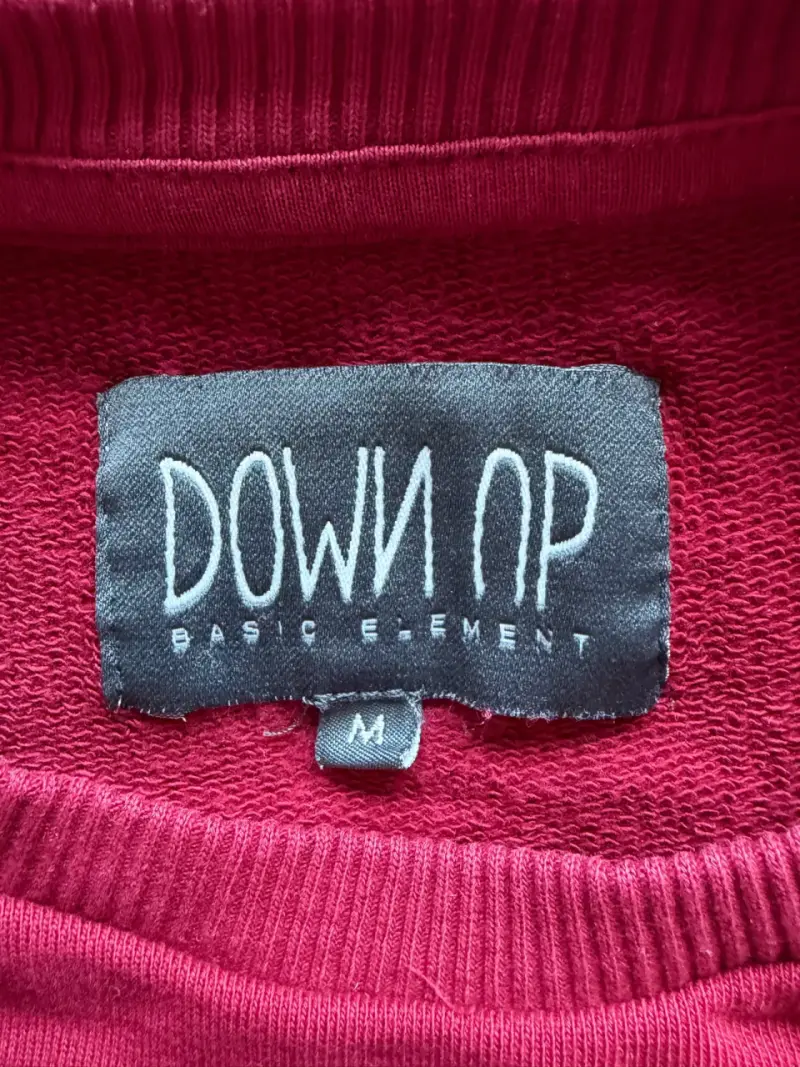 Polerón rojo con diseño de calavera Down Up - 2