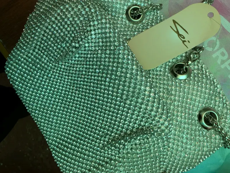 Bolso de mano plateado con cadena Sei - 2