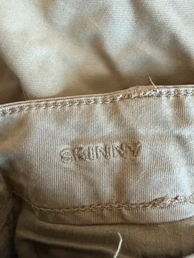 Pantalones skinny caqui American Eagle F - miniatura 2