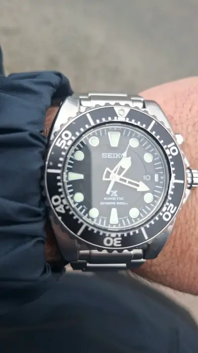 Reloj Seiko Kinetic Diver's 200m Acero Inoxidable - miniatura 1