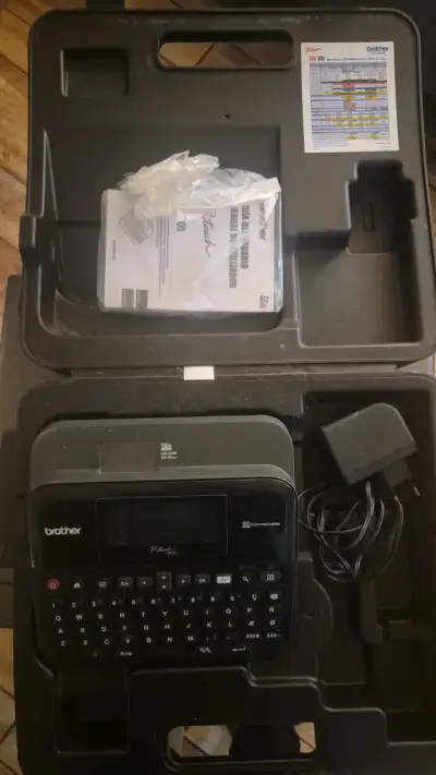 Rotuladora Brother P-touch D600 con teclado QWERTY - miniatura 4