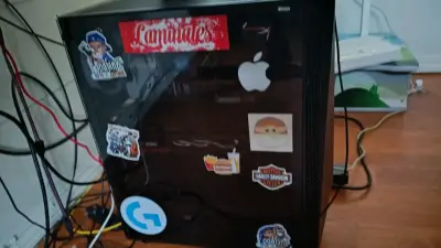 PC Gamer con Torre MSI y Luces LED - miniatura 3