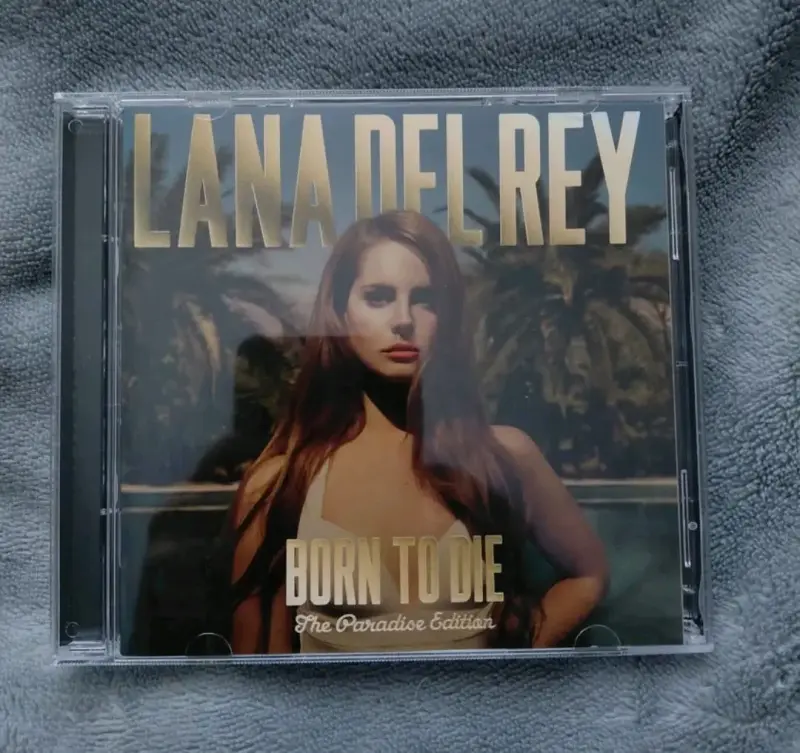 CD Lana Del Rey Born To Die Paradise Edition