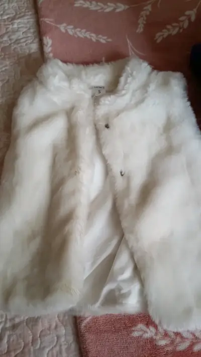 Chaleco de Peluche Blanco para Niña Talla 5 - miniatura 1