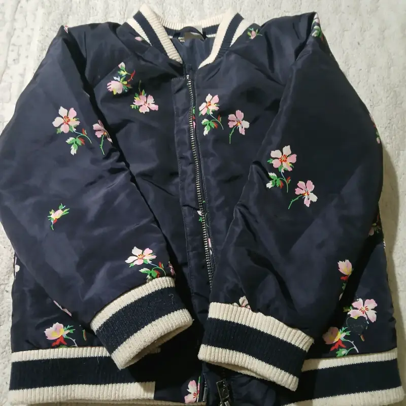 Chaqueta bomber azul con flores para mujer - 1