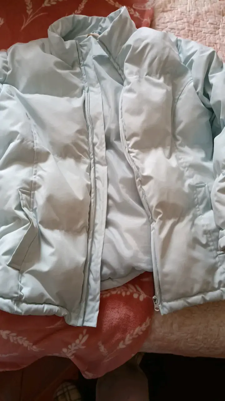 Chaqueta acolchada celeste para mujer - 1