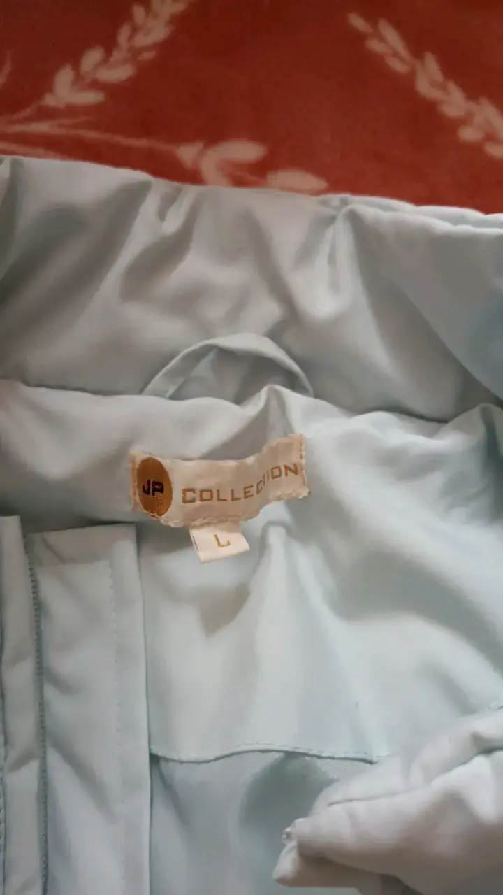 Chaqueta acolchada celeste para mujer - 2
