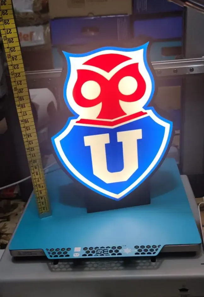 🔵🔴 Letrero Luminoso Universidad de Chile 3D – 26 - 3