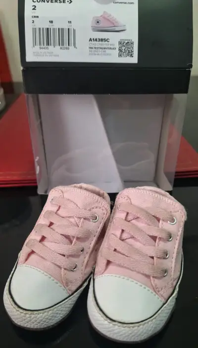 Zapatillas Converse Rosadas para Bebé - miniatura 2