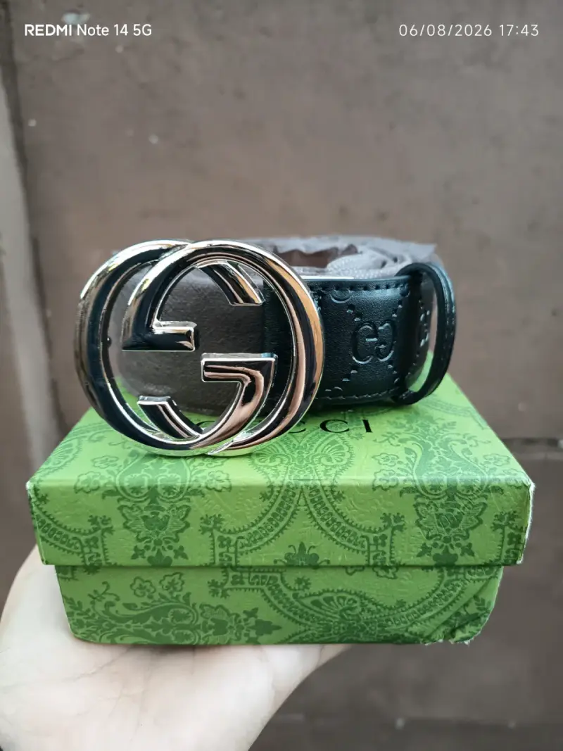 Cinturón de cuero negro con hebilla LV - 3
