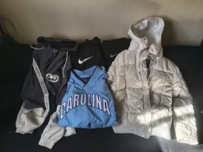 Lote de ropa urbana/deportiva - miniatura 1