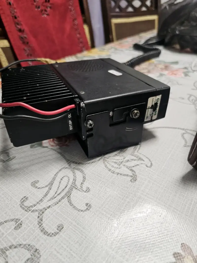 Radio transceptor Kenwood TM-241A con micrófono - 4