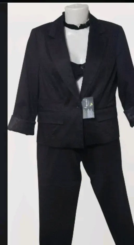 Traje formal de hombre & mujer elegantes - 3