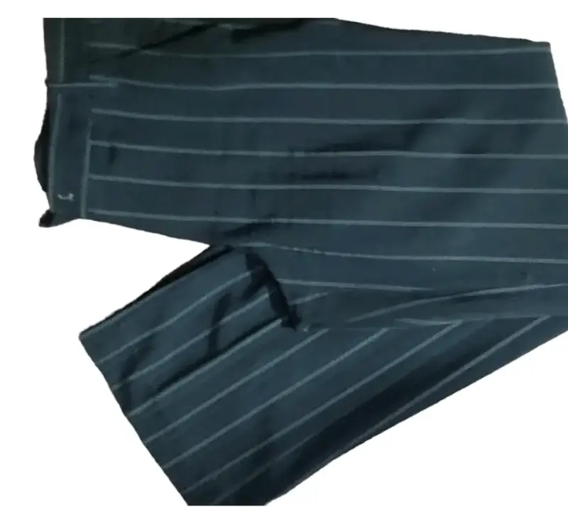 Traje formal de hombre & mujer elegantes - 4