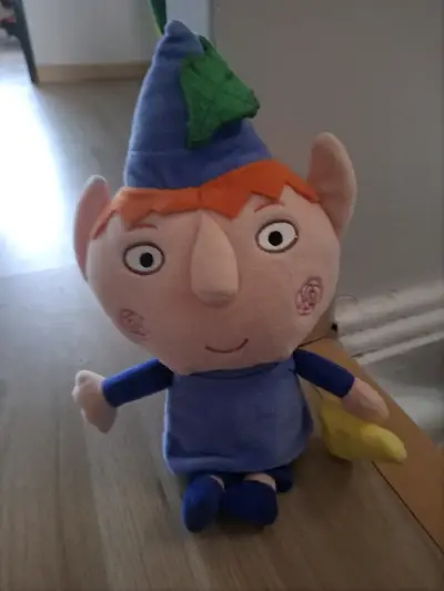 Muñeco de peluche (El pequeño reino de Ben y Holl) - miniatura 2