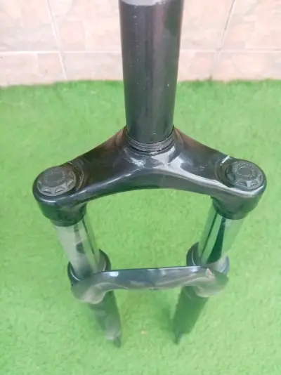 Horquilla de bicicleta Bahner negra - miniatura 2