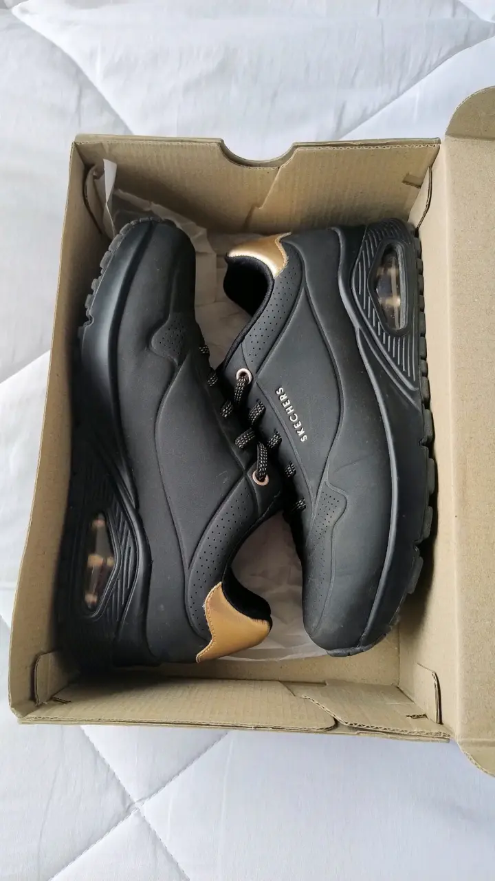 Zapatillas Skechers Uno Shimmer Away color negro - 1