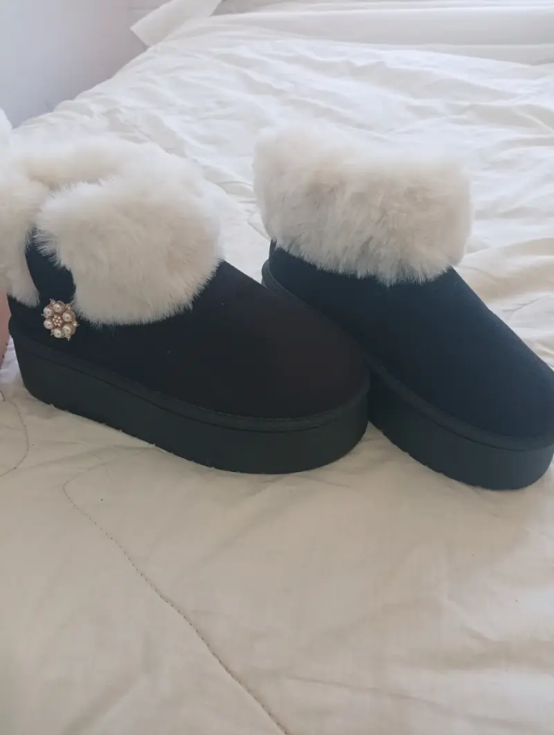 Pantuflas de invierno con forro de felpa y detalle de perlas - 4