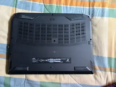 Notebook Acer Nitro 5 Ryzen 7 / 32 GB / 3070ti - miniatura 3