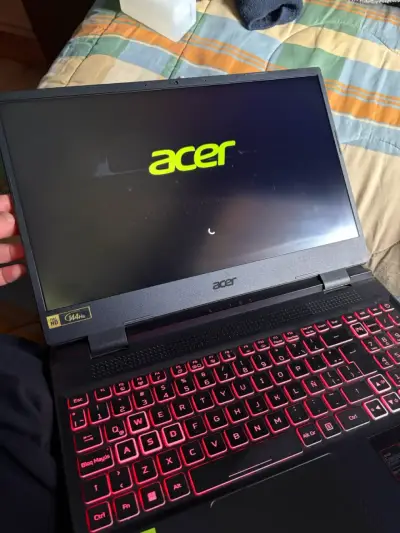 Notebook Acer Nitro 5 Ryzen 7 / 32 GB / 3070ti - miniatura 4